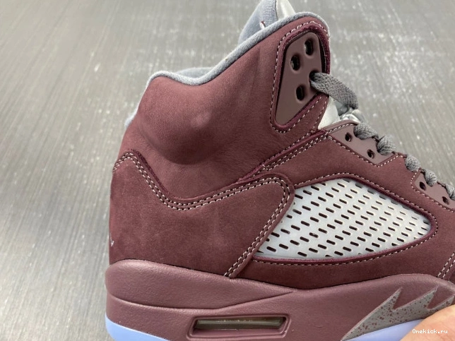 One Kick DZ4131-600 Jordan Air 5 Burgundy 0802